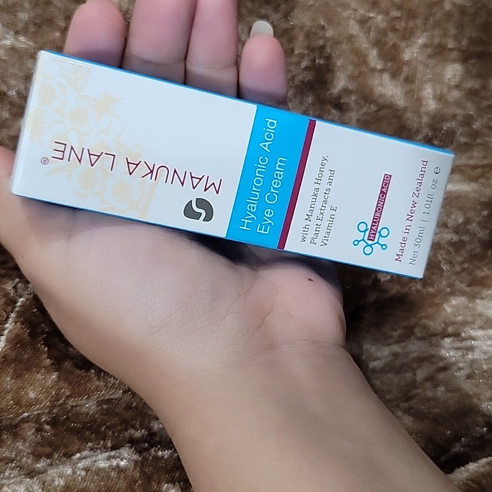 Manuka Lane Hyaluronic Acid Eye Cream